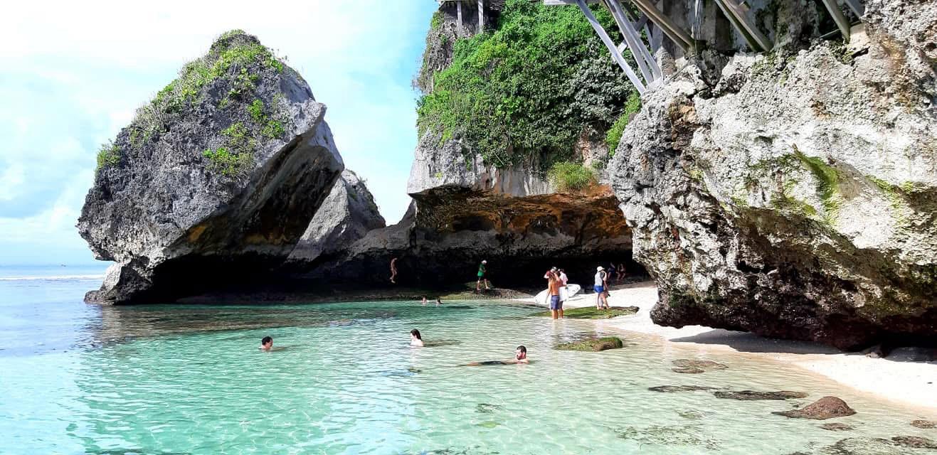 12-daagse rondreis Bali | heerlijk genieten op het strand bij Uluwatu